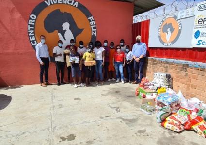 BV Angola team at Vivencia Feliz Center